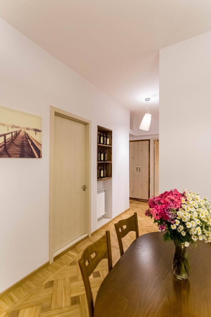 Luxury 3 Bedroom Apartment By Freedom Square City Center Tbilisi Eksteriør billede