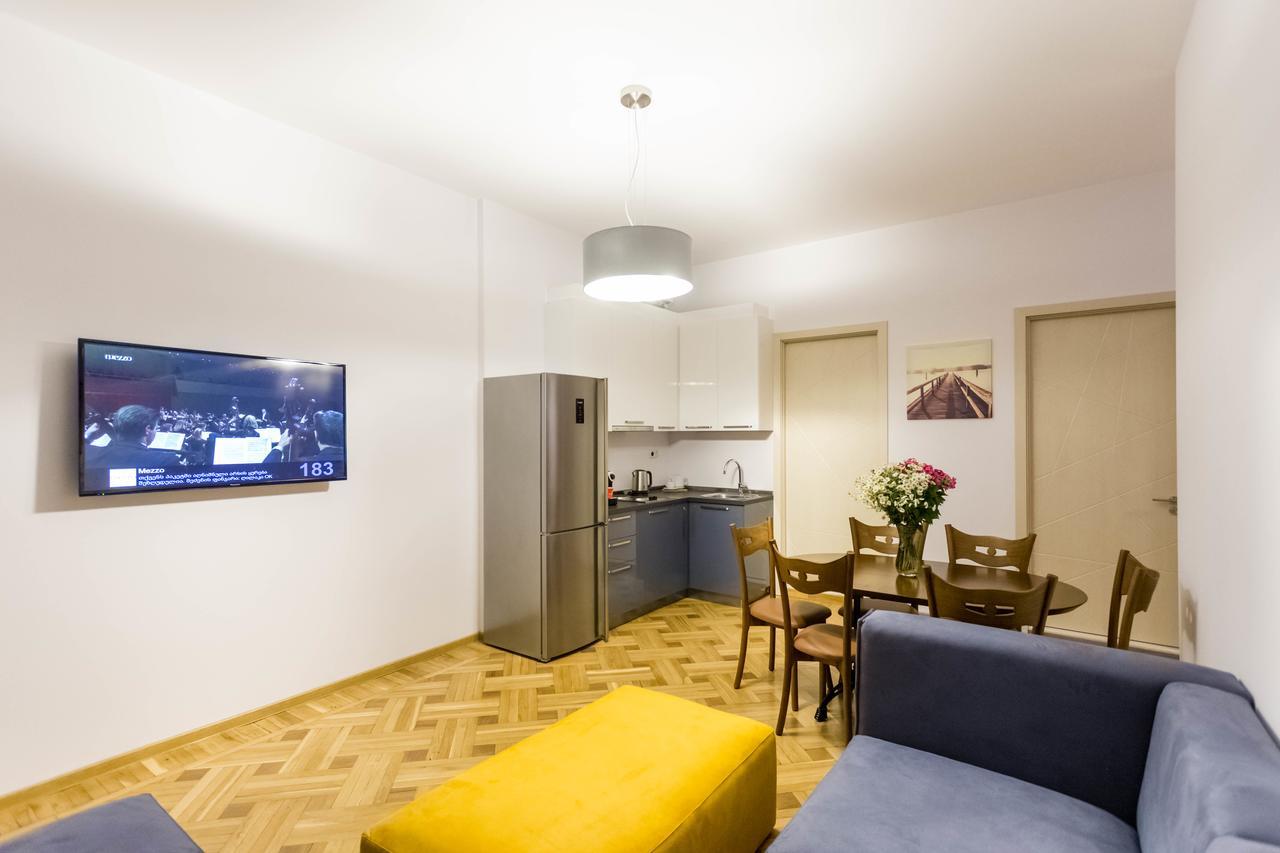 Luxury 3 Bedroom Apartment By Freedom Square City Center Tbilisi Eksteriør billede