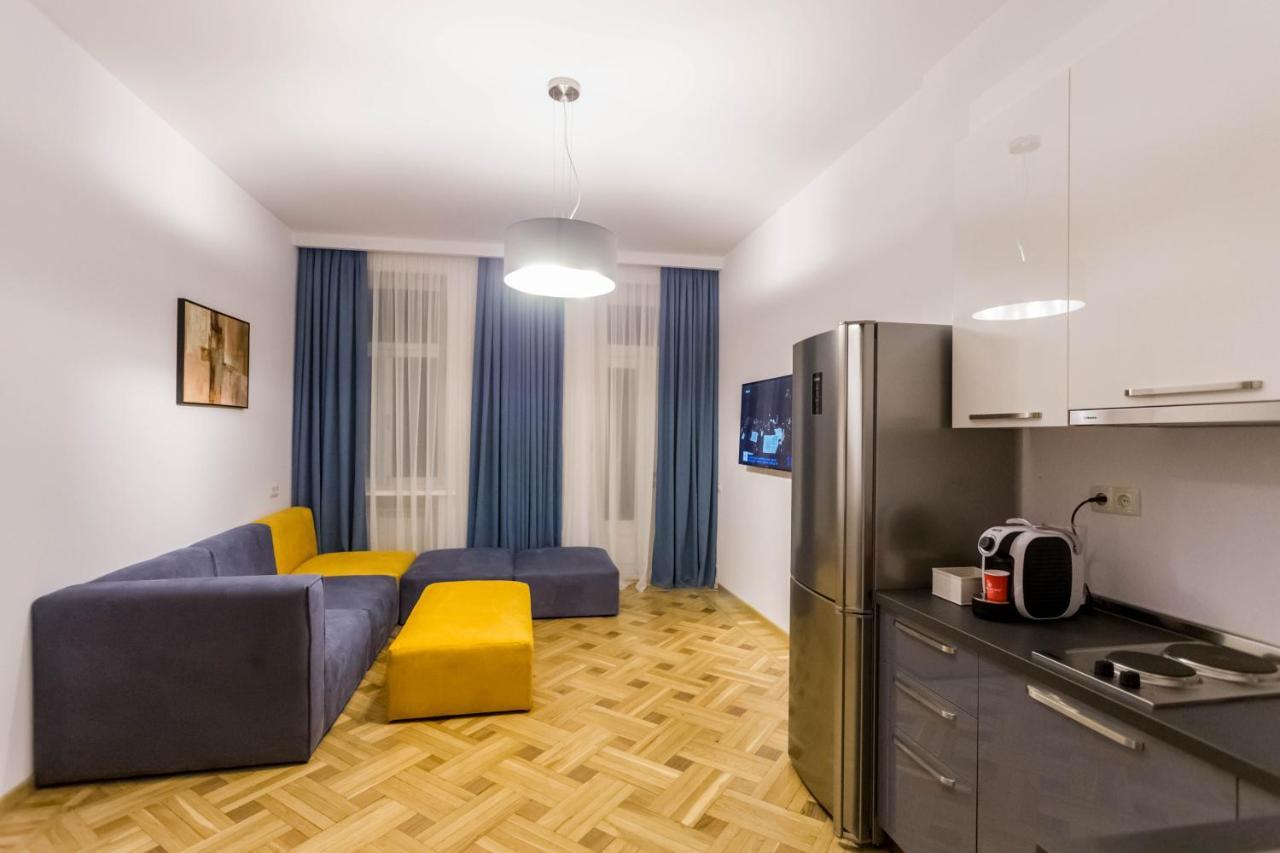 Luxury 3 Bedroom Apartment By Freedom Square City Center Tbilisi Eksteriør billede