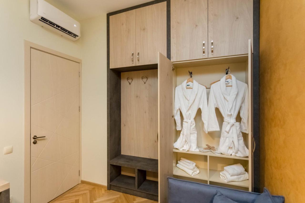 Luxury 3 Bedroom Apartment By Freedom Square City Center Tbilisi Eksteriør billede