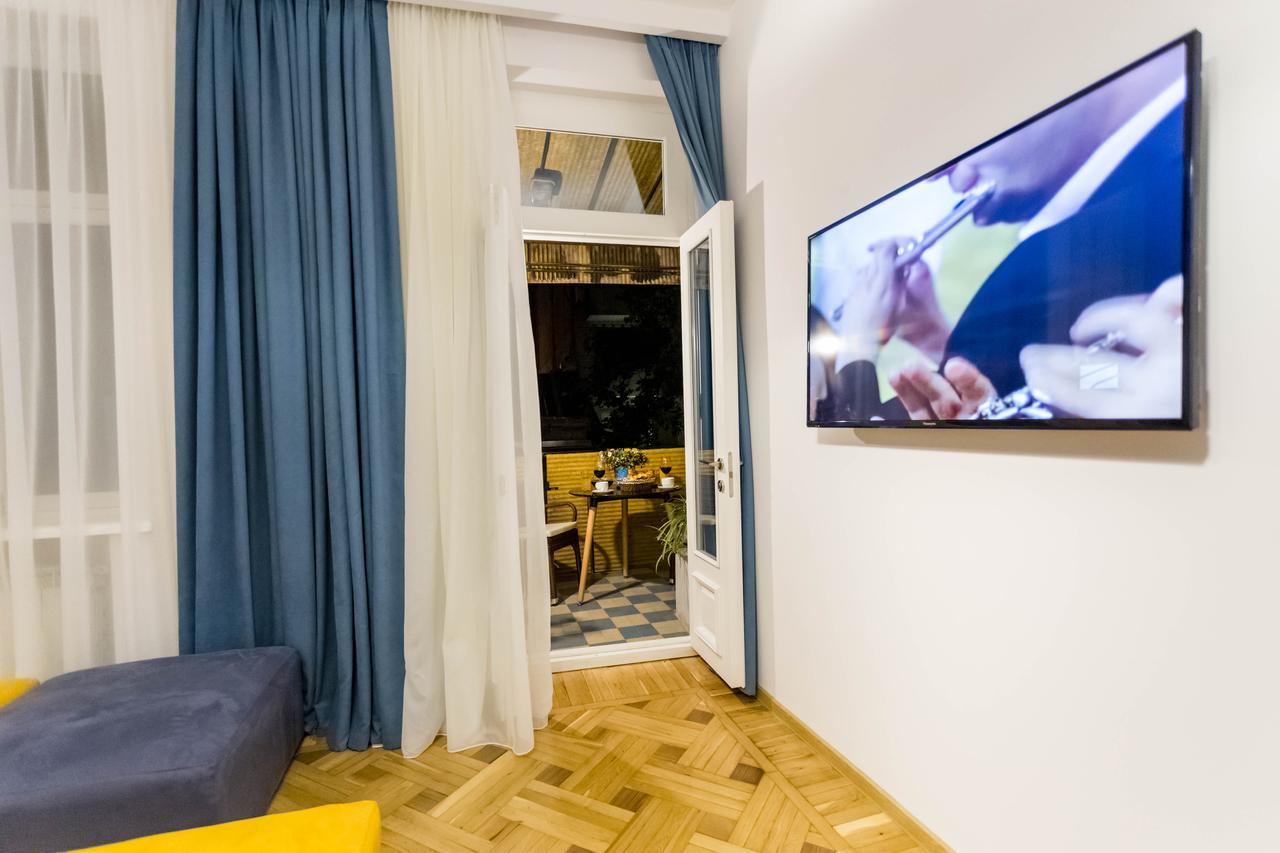 Luxury 3 Bedroom Apartment By Freedom Square City Center Tbilisi Eksteriør billede