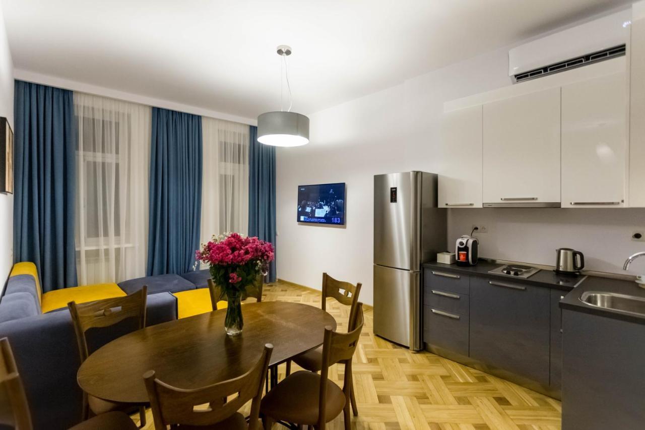Luxury 3 Bedroom Apartment By Freedom Square City Center Tbilisi Eksteriør billede