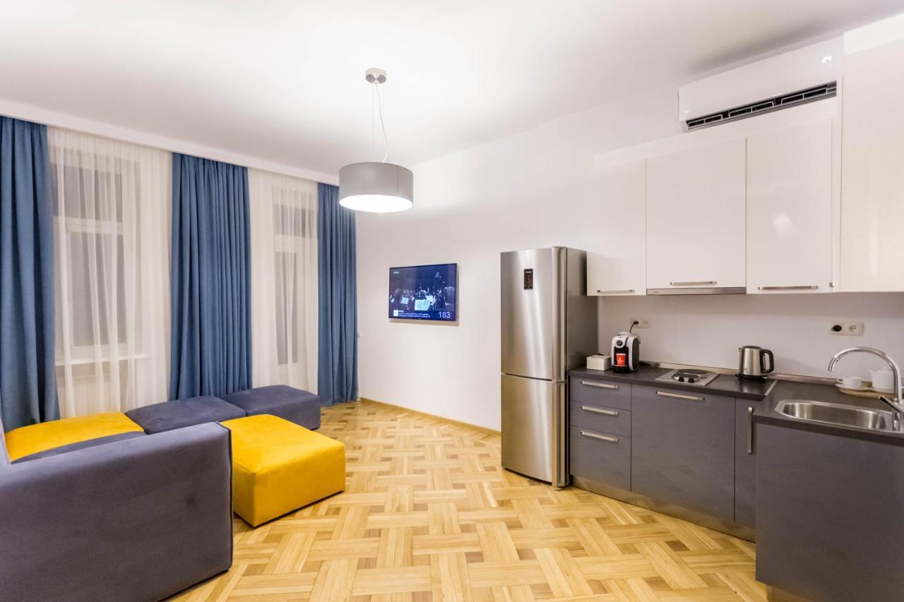 Luxury 3 Bedroom Apartment By Freedom Square City Center Tbilisi Eksteriør billede