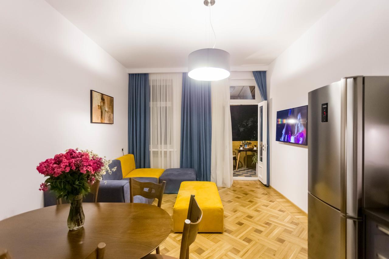 Luxury 3 Bedroom Apartment By Freedom Square City Center Tbilisi Eksteriør billede